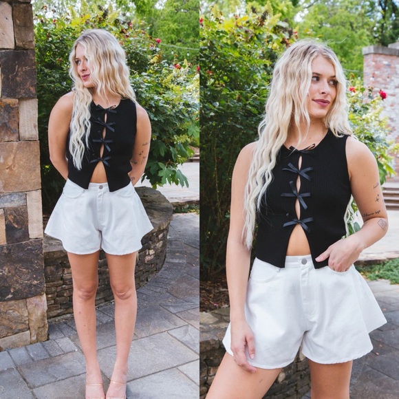 *PREORDER* Bow Down Black Bow Sweater Crop Top - Picture 3 of 4